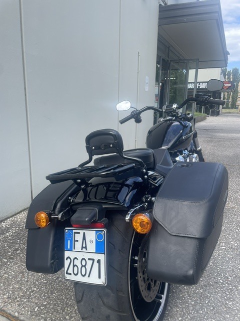 Harley-Davidson Ravenna BREAKOUT 114